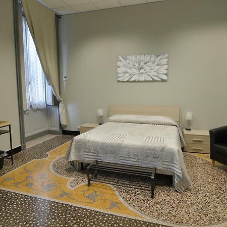 Check-Inn Rooms Genova Centro Extérieur photo