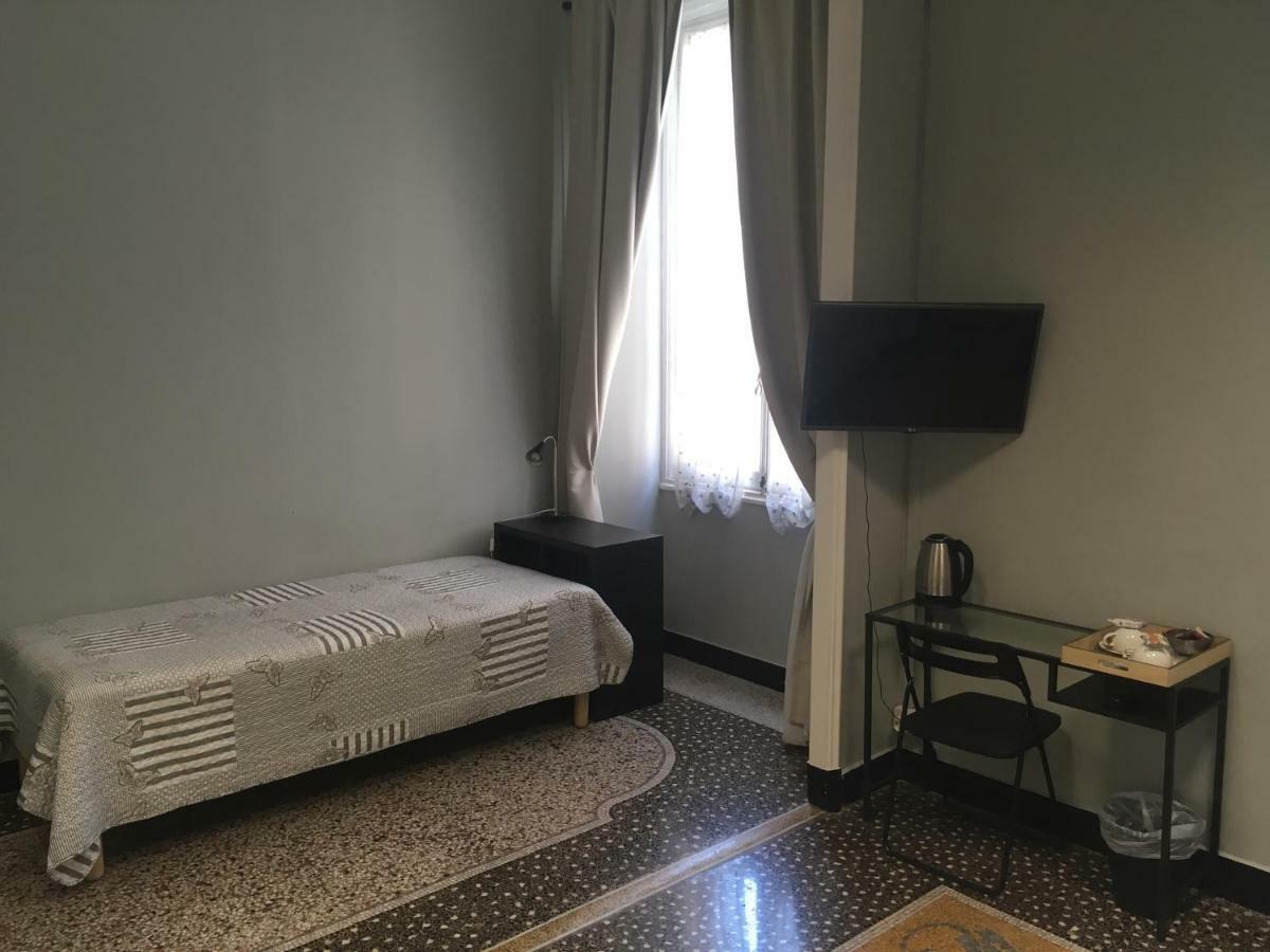 Check-Inn Rooms Genova Centro Extérieur photo